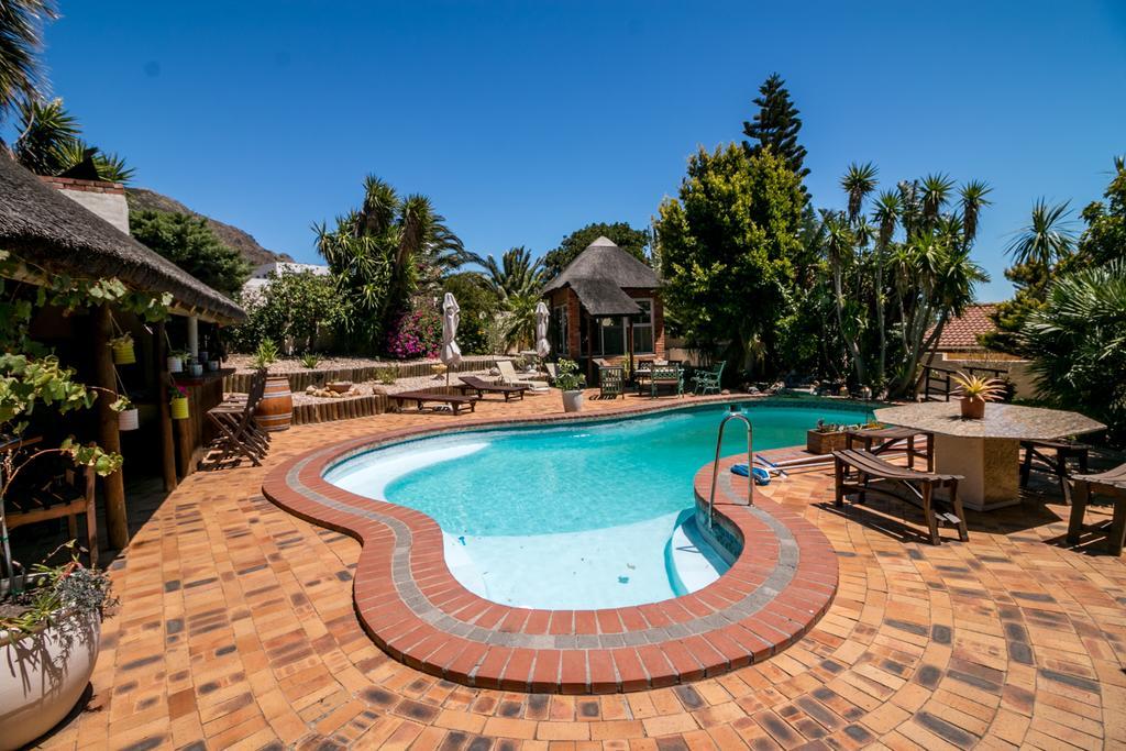 Gordon'S Bay Guesthouse Exterior photo