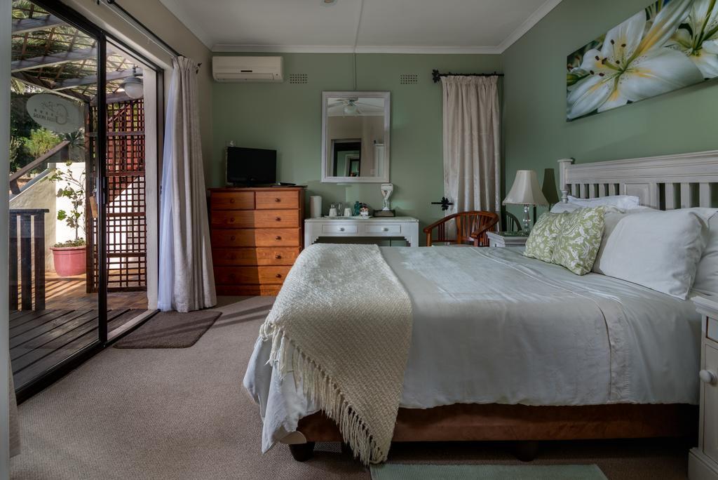 Gordon'S Bay Guesthouse Exterior photo