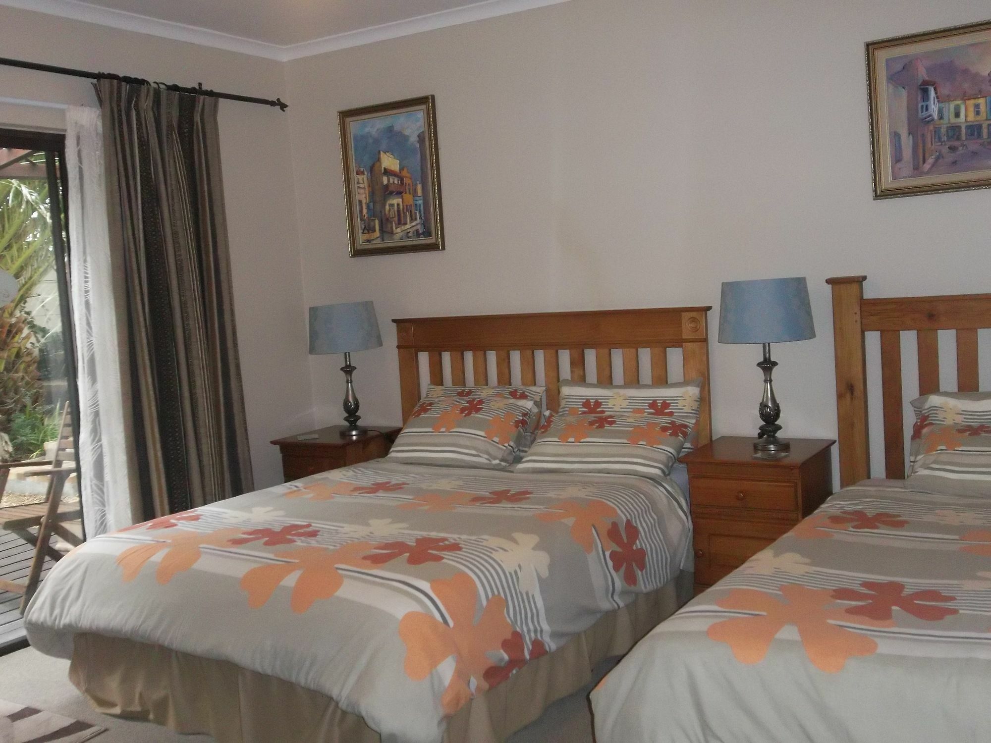 Gordon'S Bay Guesthouse Exterior photo