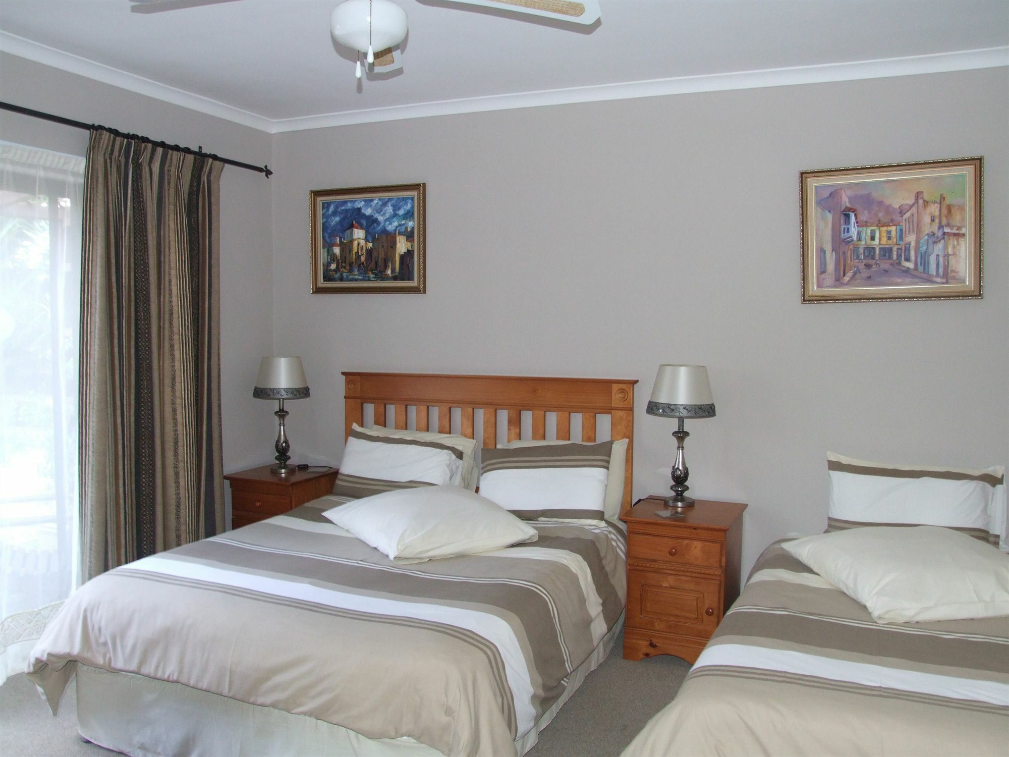 Gordon'S Bay Guesthouse Exterior photo